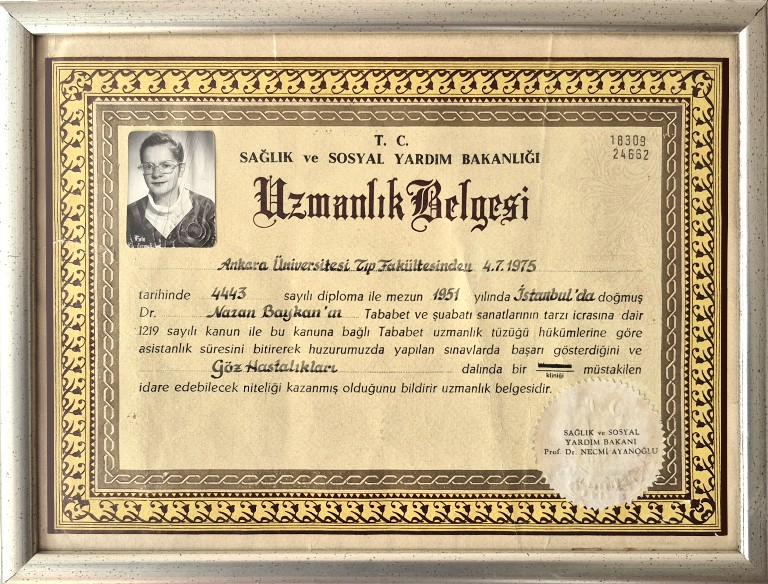Zeynep Nazan Baykan Ankara Üniversitesi Uzmanlık Belgesi.